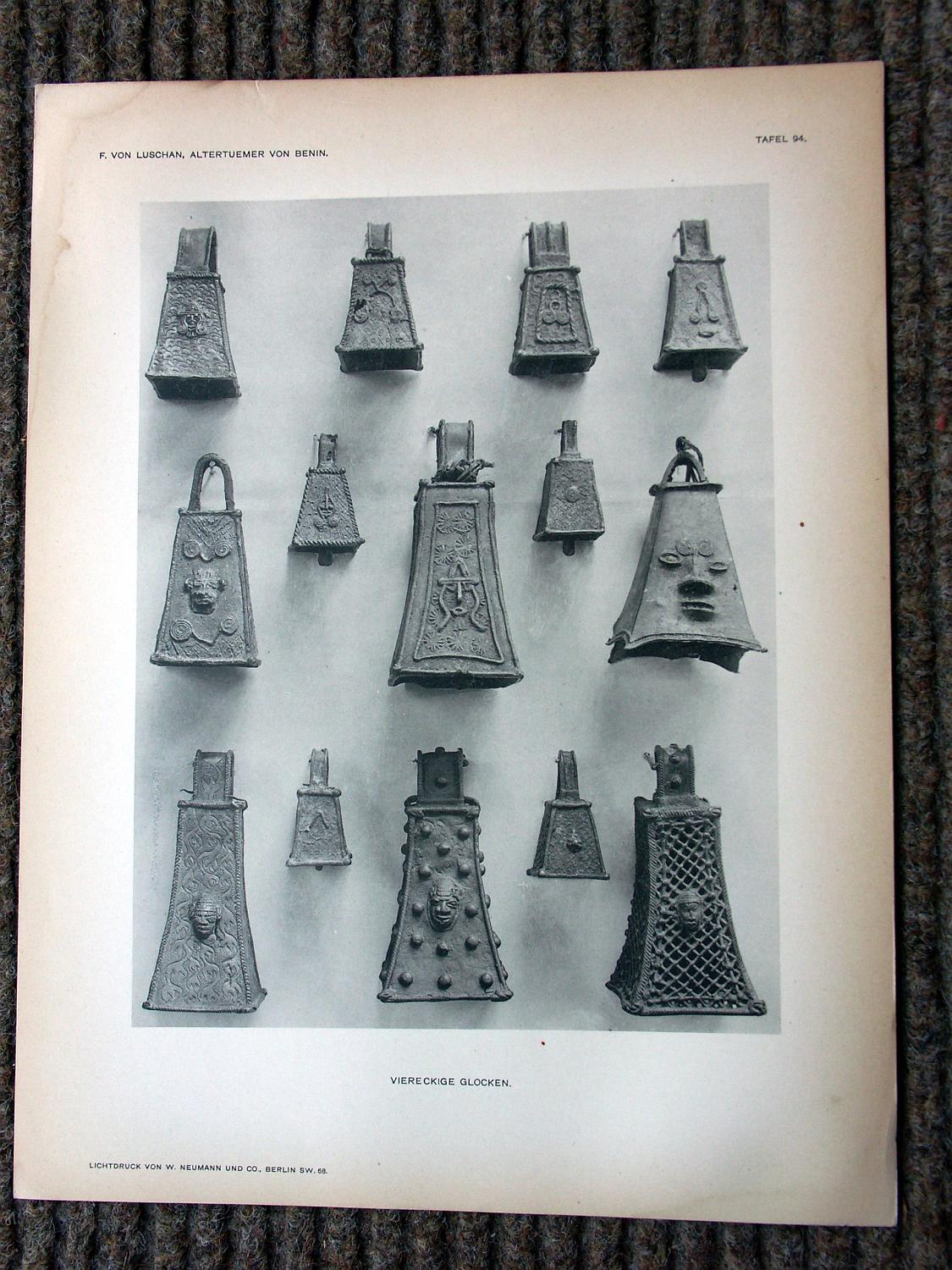 zz-lusc19,tafel 094 benin nigeria,bronze-glocke viereckig
